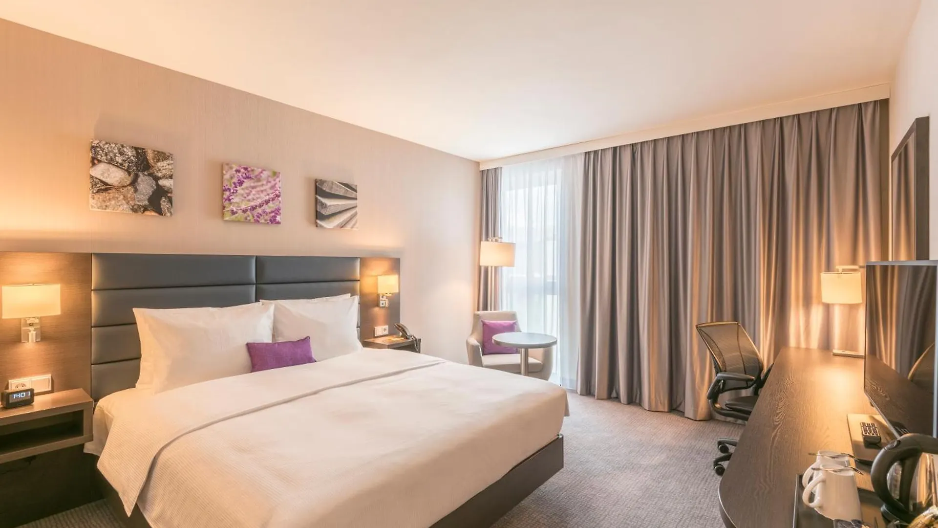 Hilton Garden Inn Munich City West Hotel