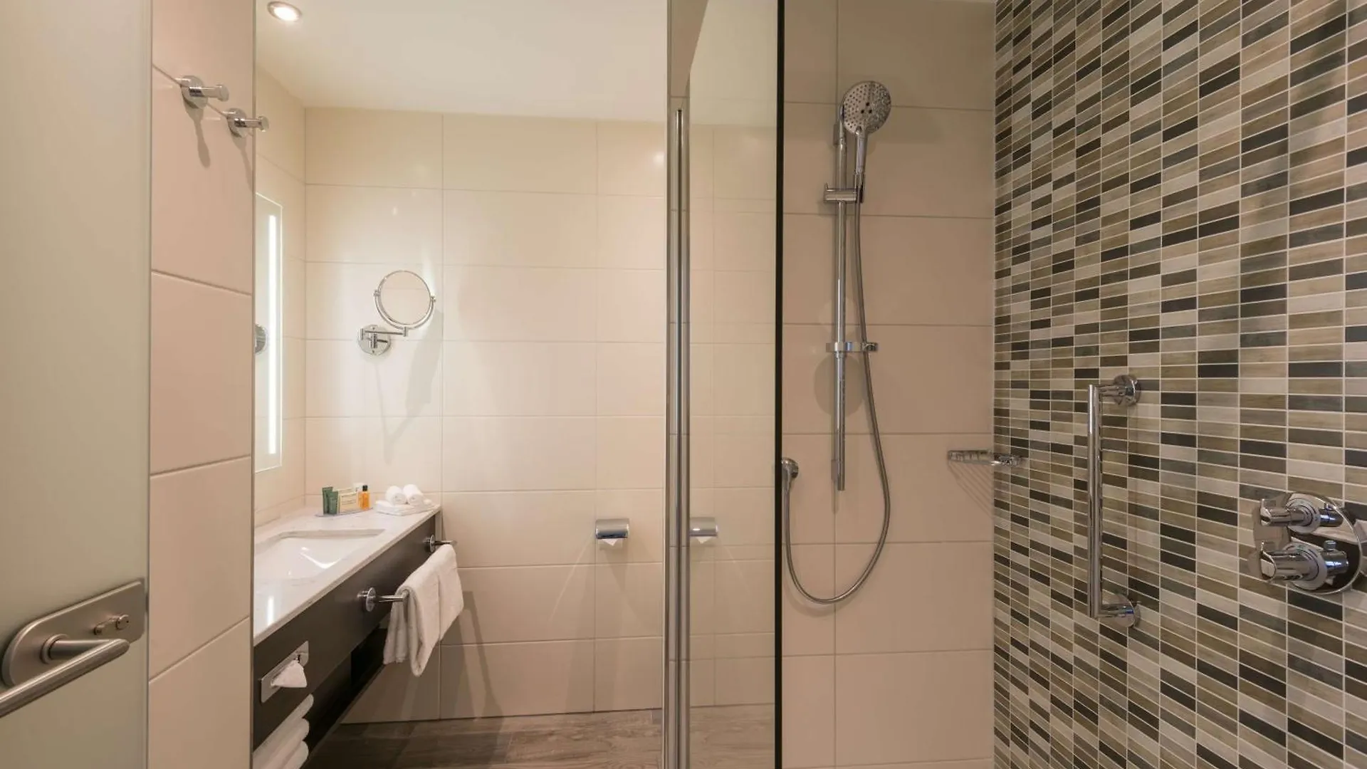 Hilton Garden Inn Munich City West Hotel